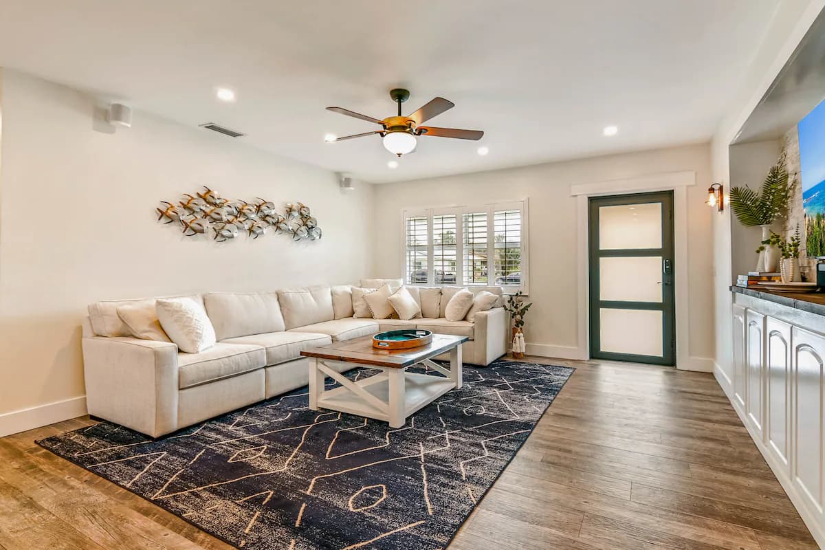 Private Canal Retreat | Heated Pool • Spa • Kayaks